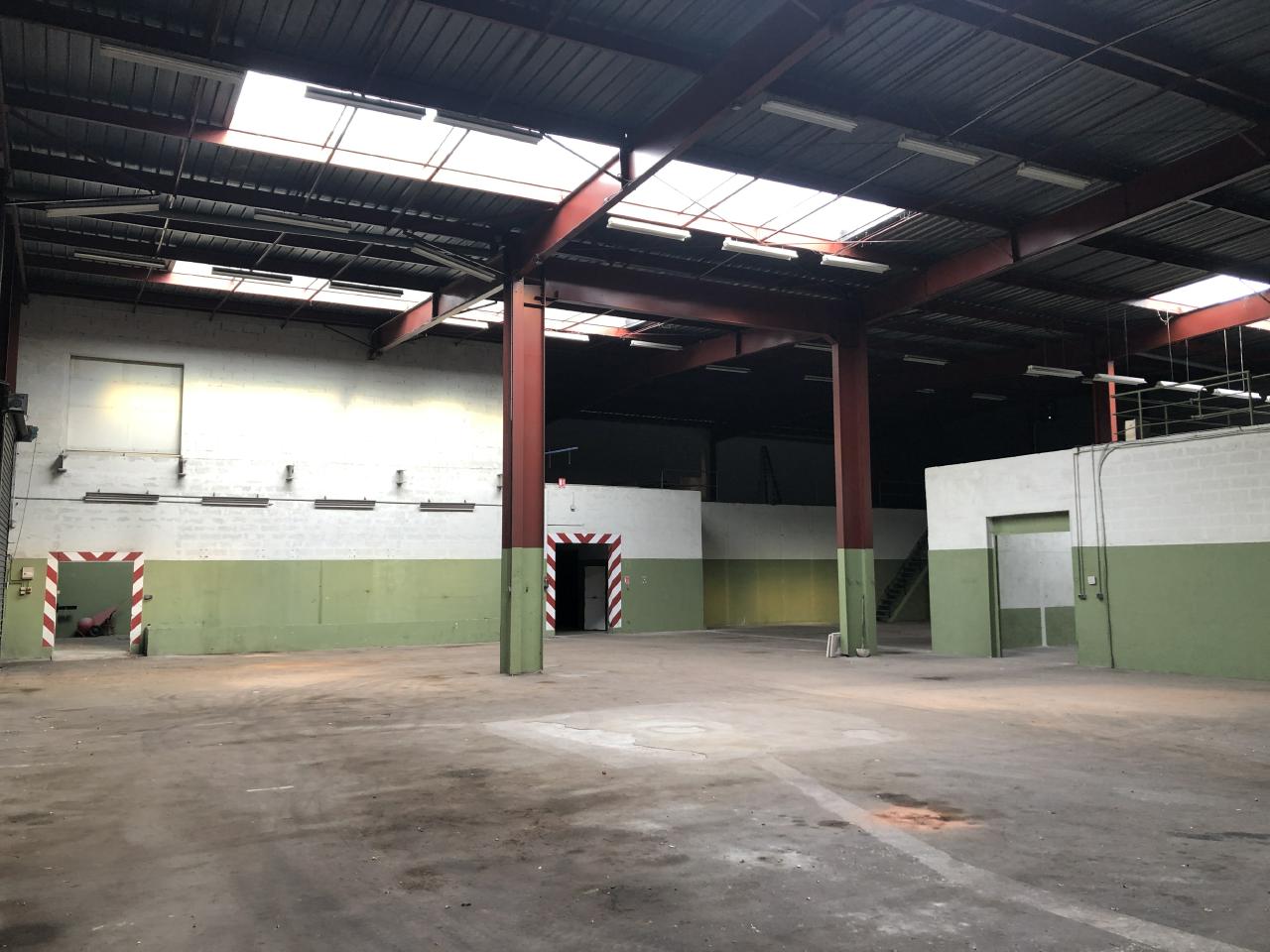Local d'activité Aubagne 1254m² Location local d'activité Aubagne Bouches-du-Rhône OLACT2420655 3